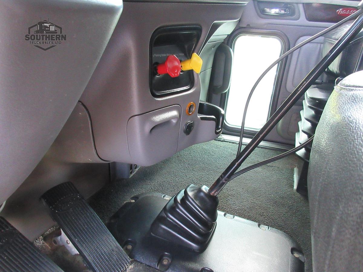 Used 2019 PETERBILT 389