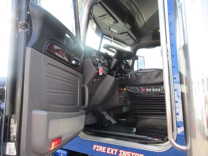 Used 2014 PETERBILT 389