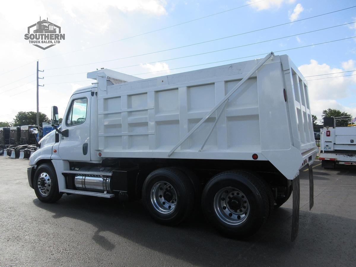 Used 2019 FREIGHTLINER CASCADIA 125