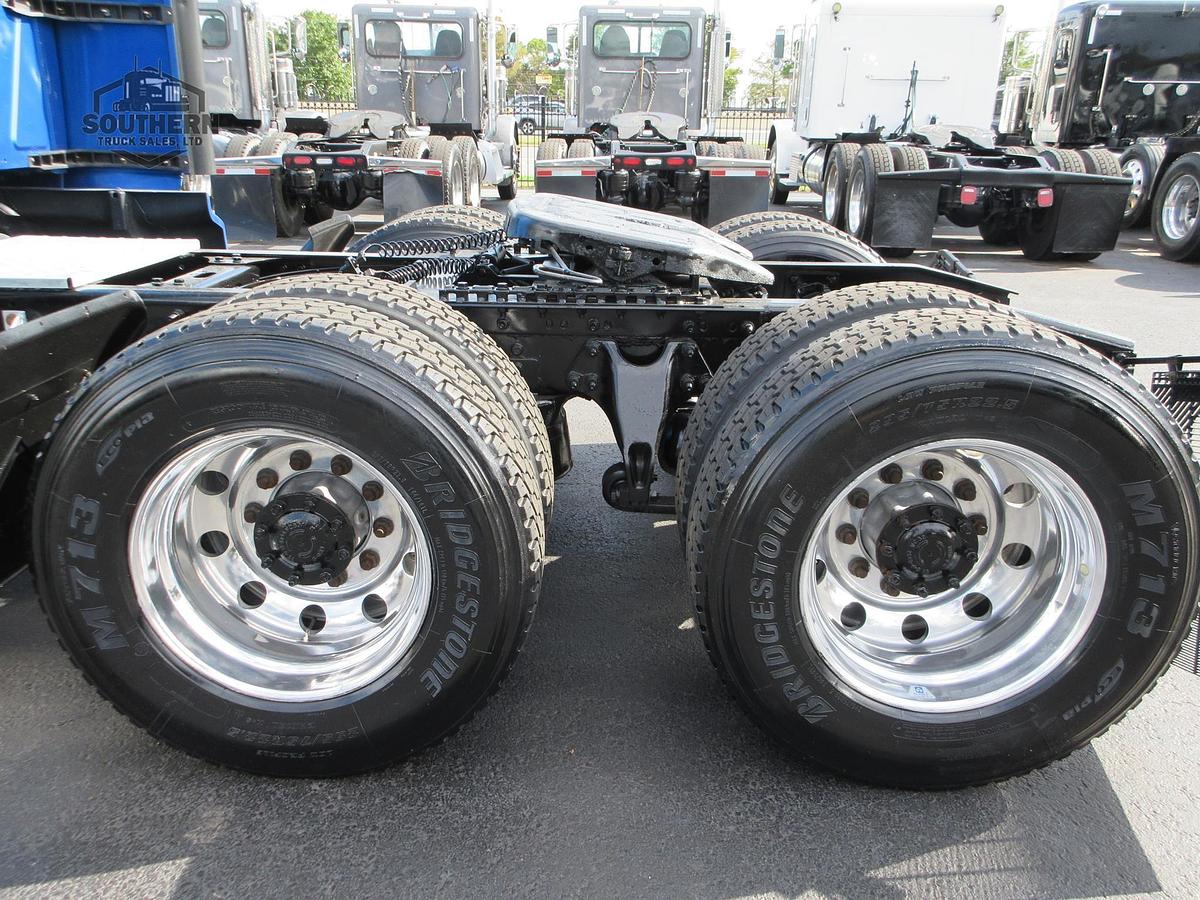 Used 2021 INTERNATIONAL LT