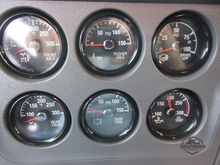 Used 2017 PETERBILT 567