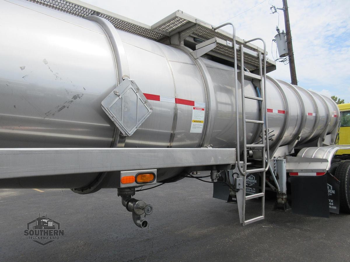 Used 2019 ACRO 5,600 gal