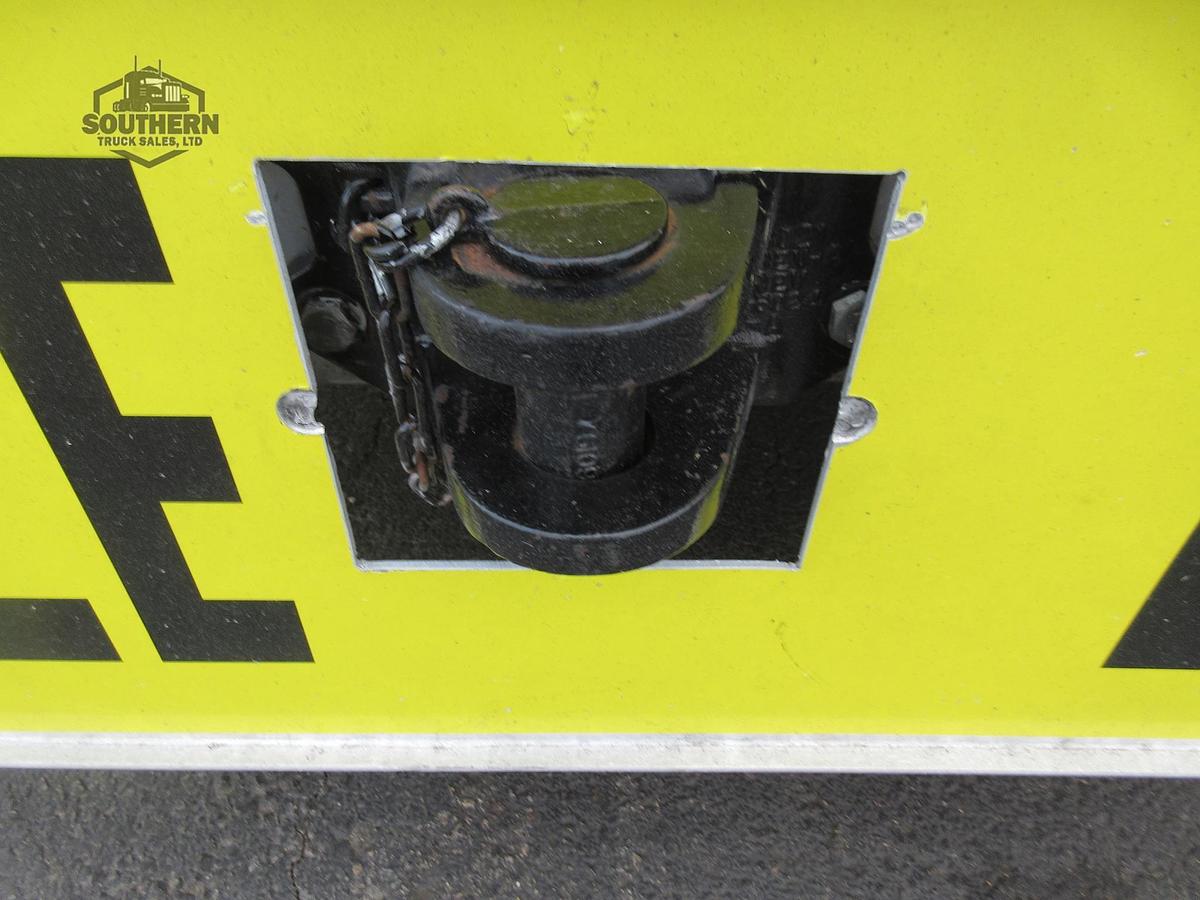 Used 2021 PETERBILT 567