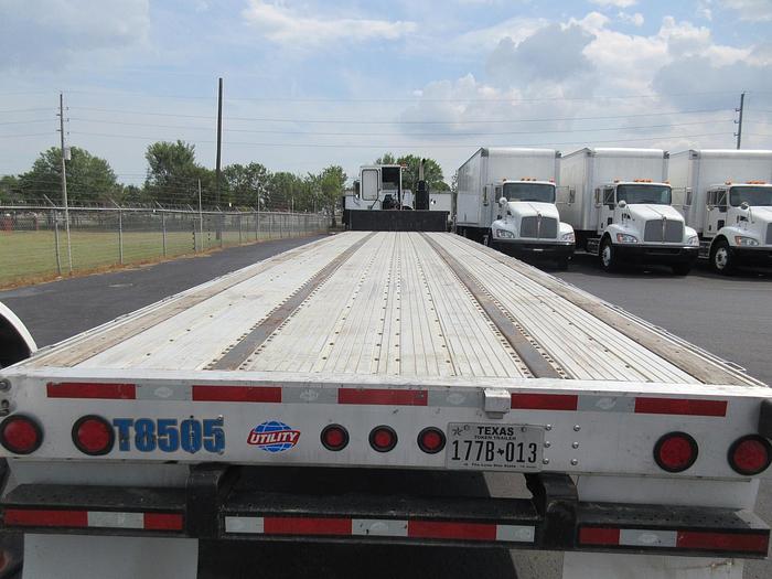 Used 2021 UTILITY 53 CAL LEGAL REAR SLIDE