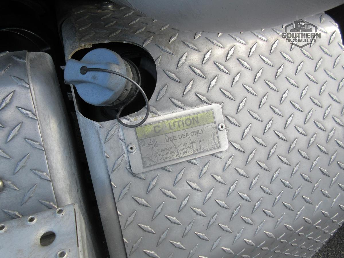 Used 2018 FREIGHTLINER CORONADO 122 SD