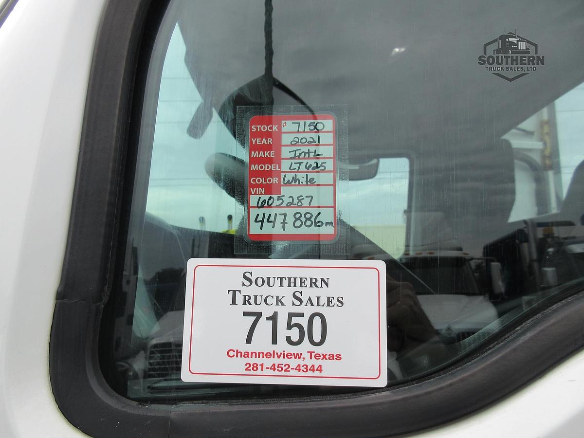 Used 2021 INTERNATIONAL LT