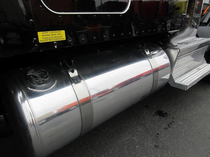 Used 2019 PETERBILT 567