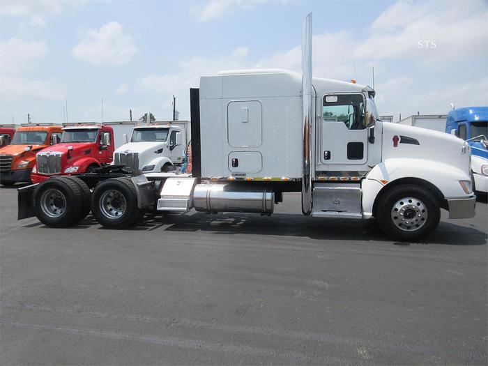 Used 2013 KENWORTH T660