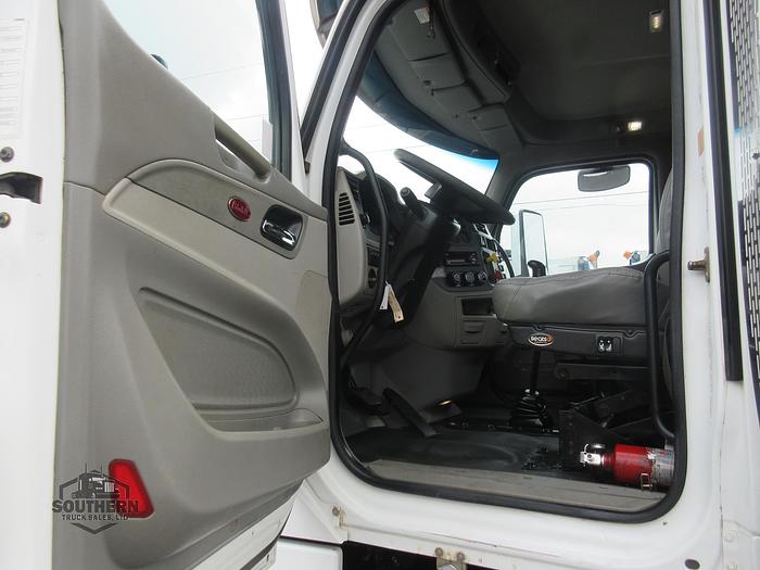 Used 2019 PETERBILT 567