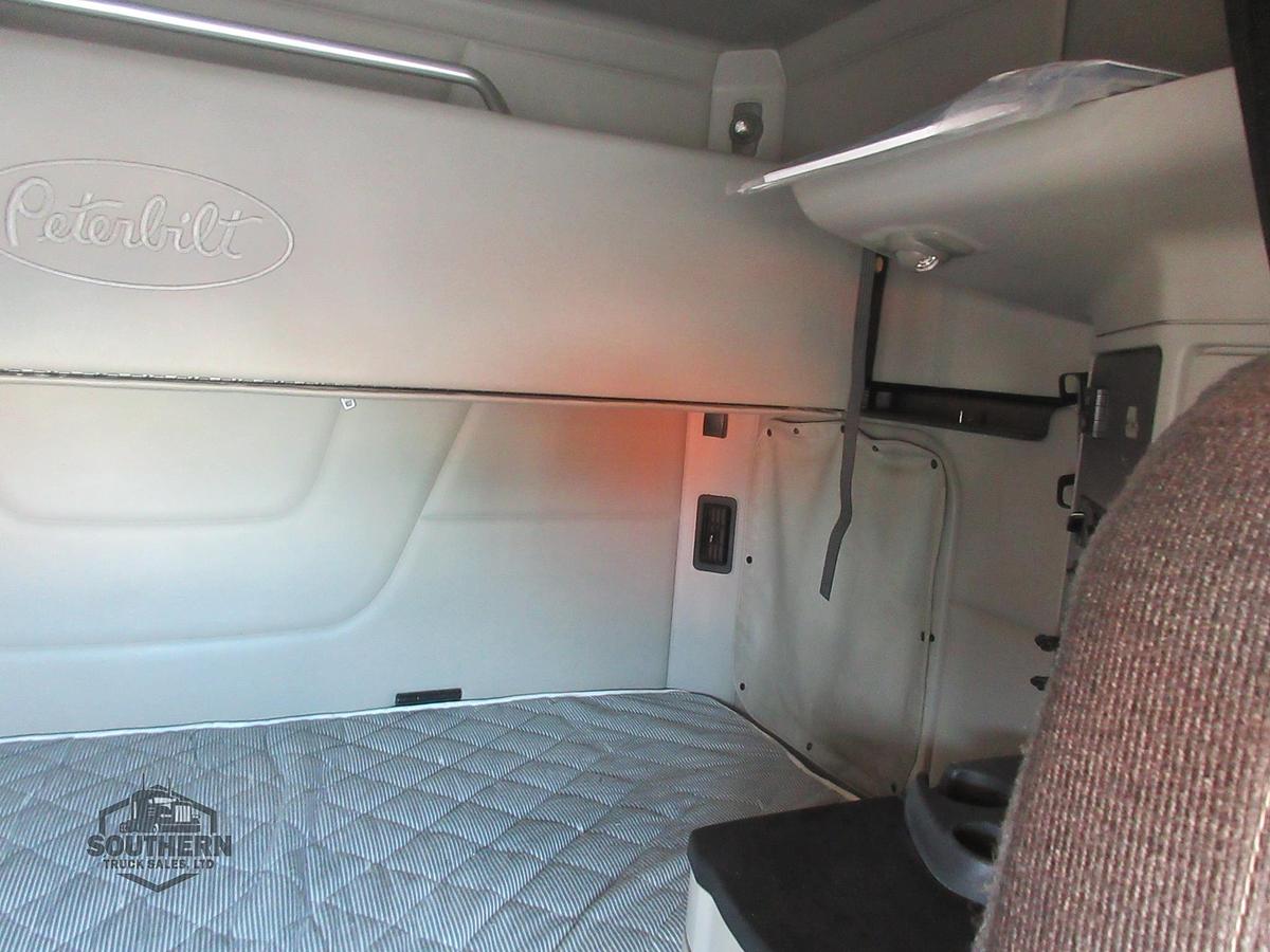 Used 2018 PETERBILT 579