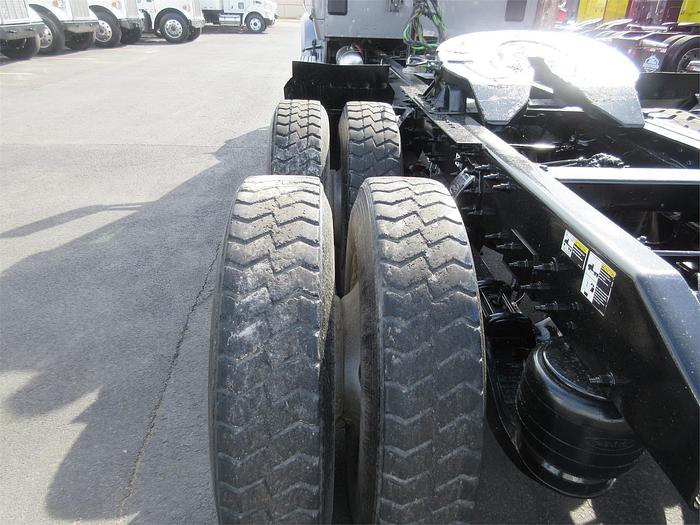 Used 2019 PETERBILT 567