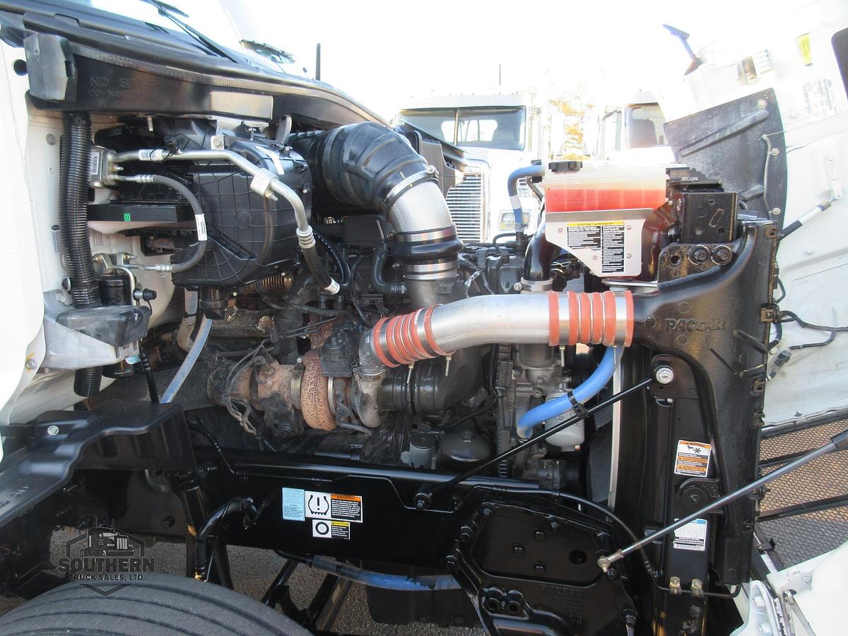 Used 2022 PETERBILT 567