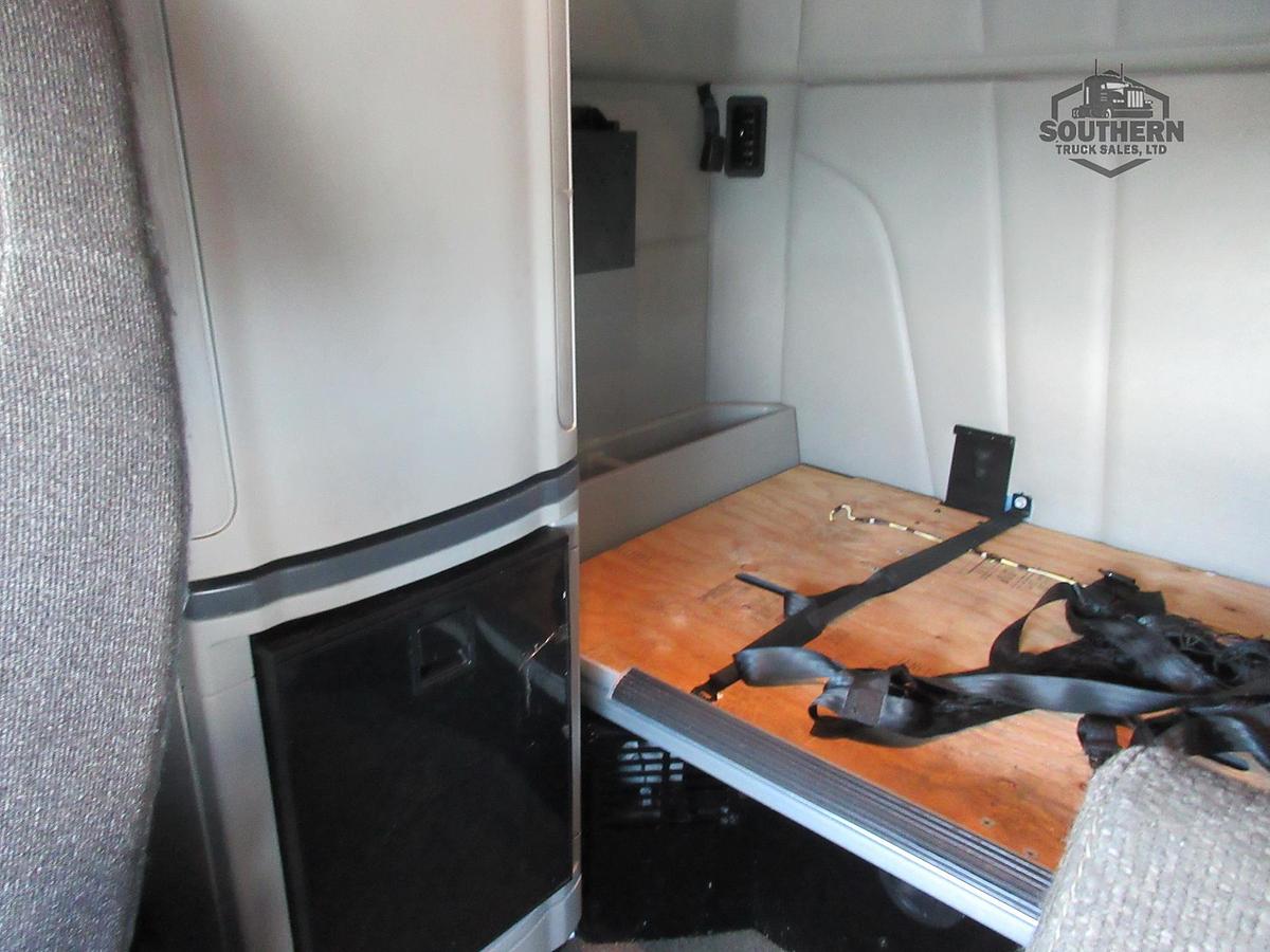 Used 2021 PETERBILT 579