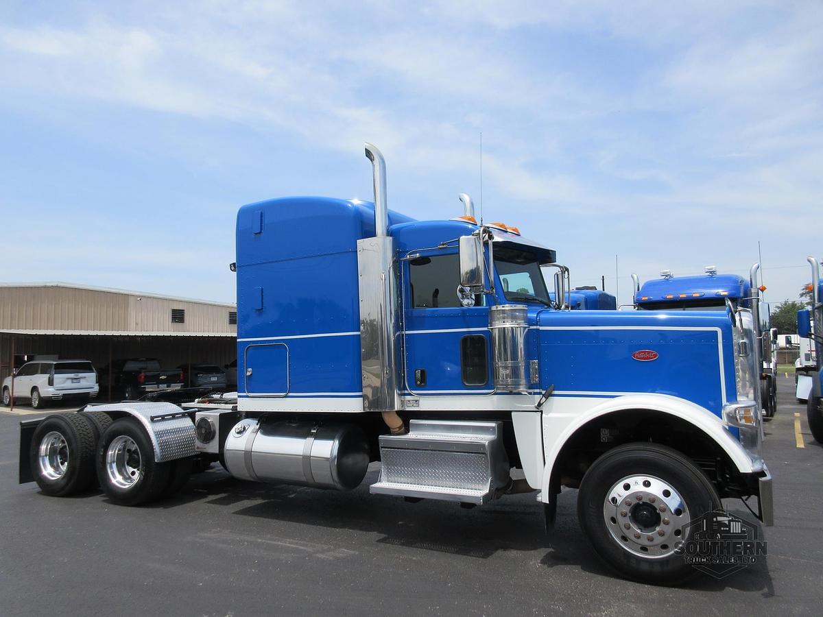 Used 2019 PETERBILT 389
