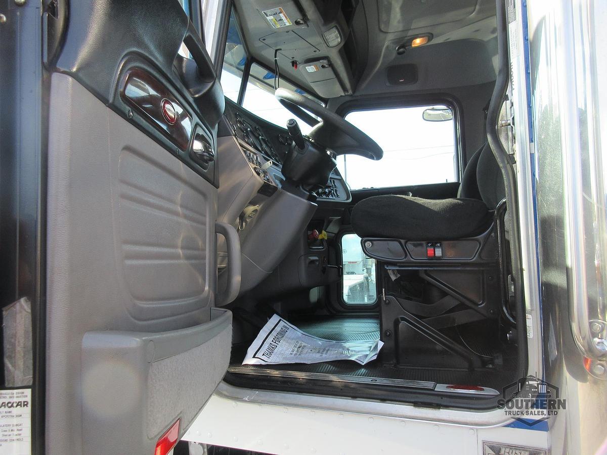 Used 2019 PETERBILT 389