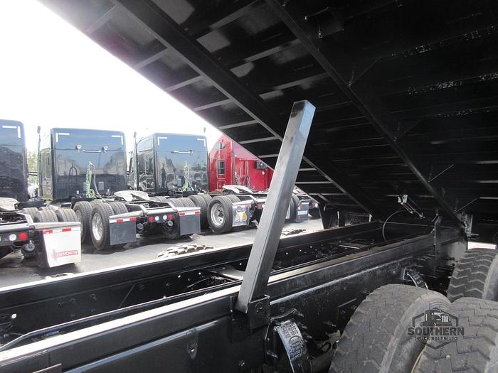Used 2019 PETERBILT 567