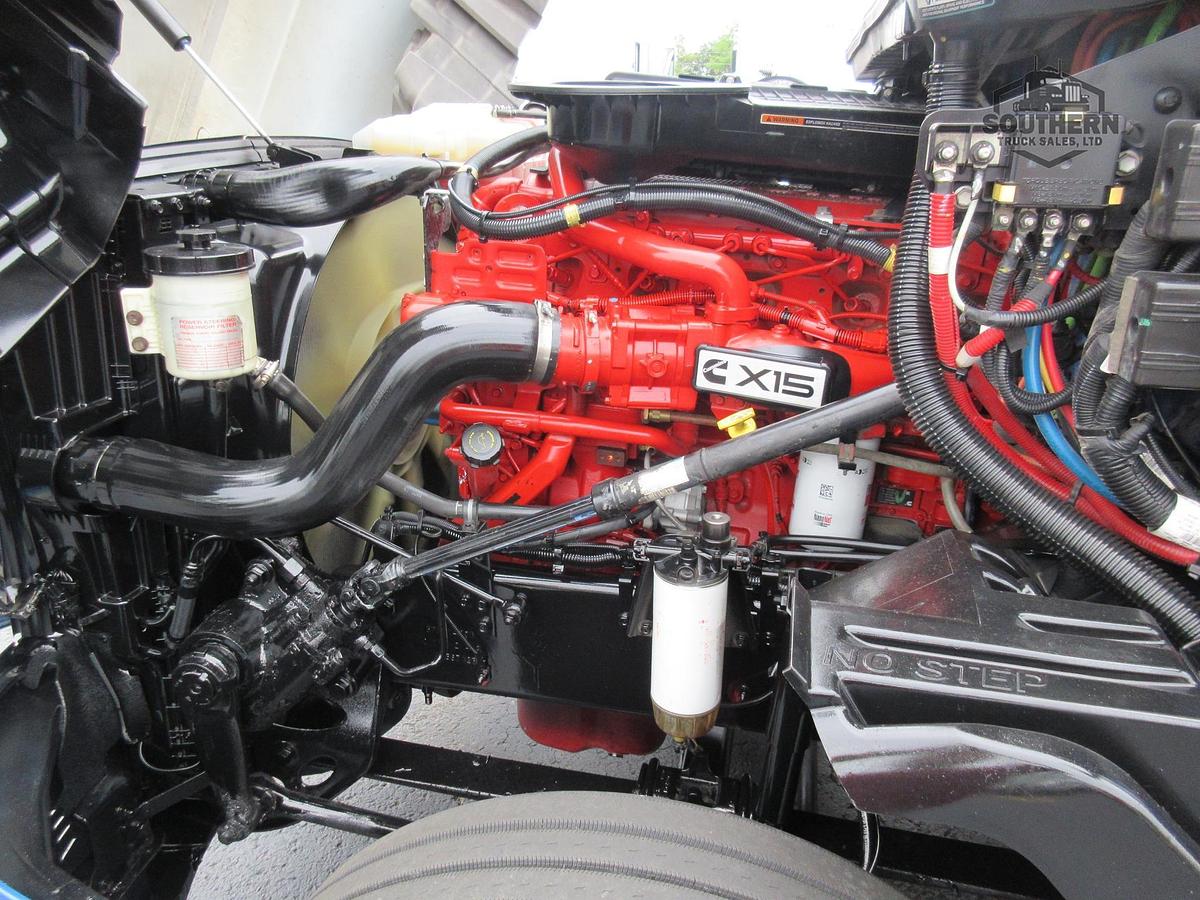 Used 2021 INTERNATIONAL LT