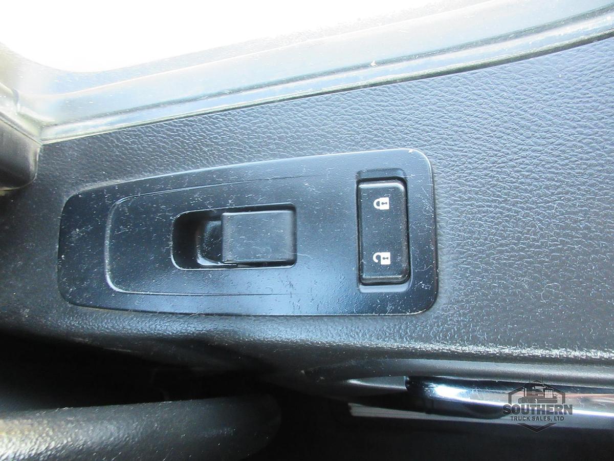 Used 2023 KENWORTH T880