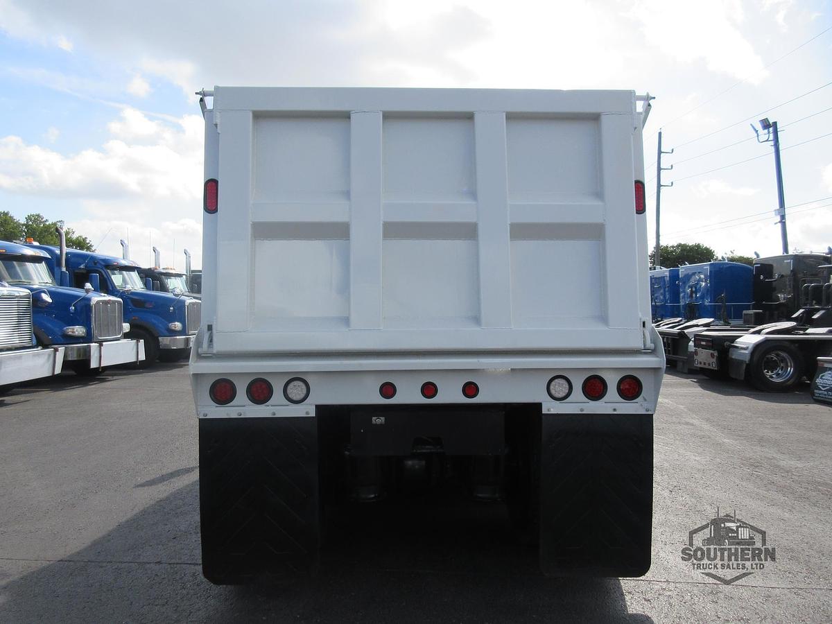 Used 2019 FREIGHTLINER CASCADIA 125