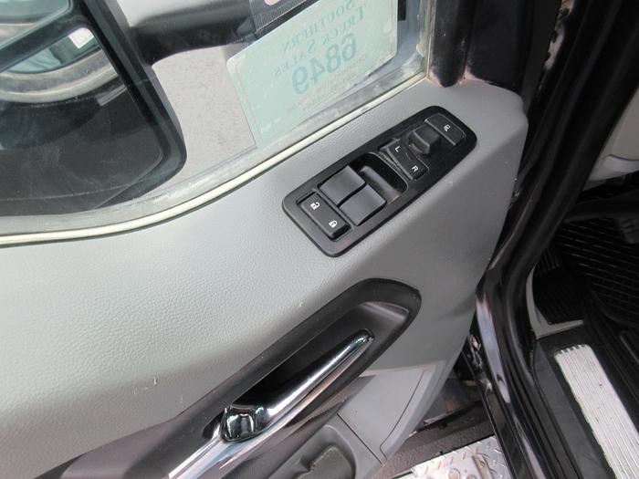 Used 2021 KENWORTH T880