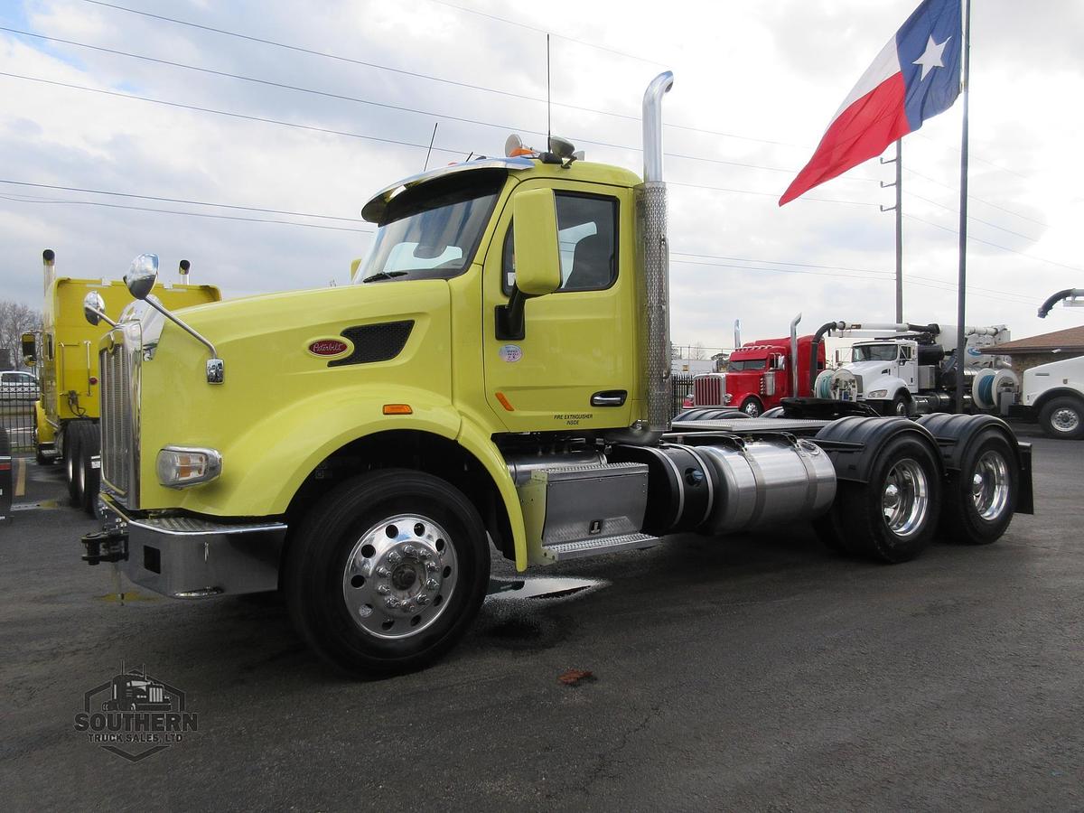 Used 2020 PETERBILT 567