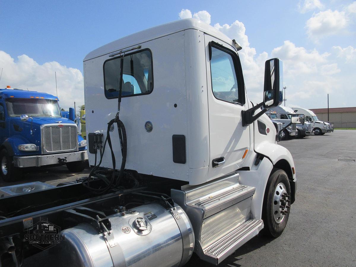 Used 2021 PETERBILT 579
