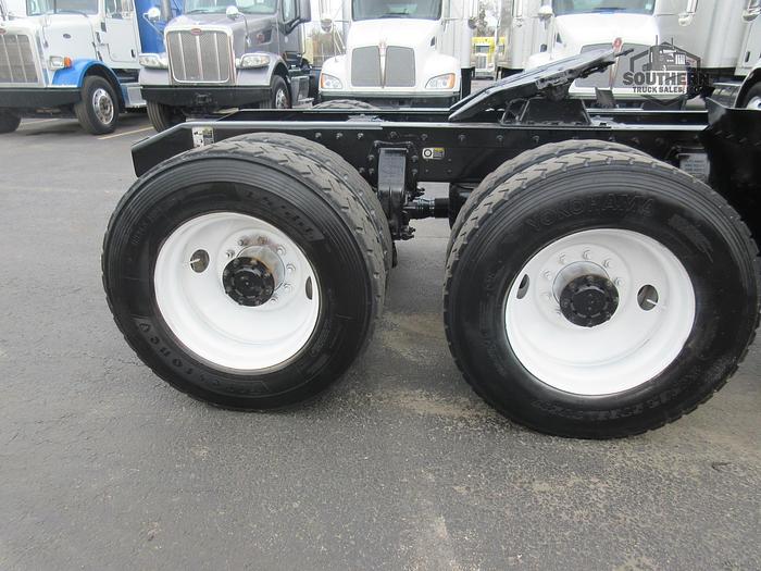 Used 2019 PETERBILT 567