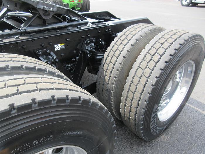 Used 2021 KENWORTH T880