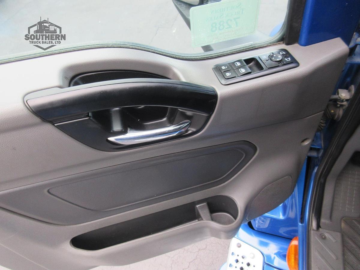 Used 2021 INTERNATIONAL LT