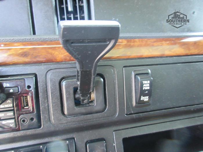 Used 2018 INTERNATIONAL LT