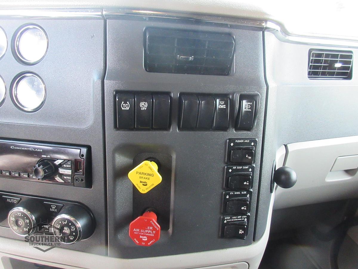 Used 2018 PETERBILT 579