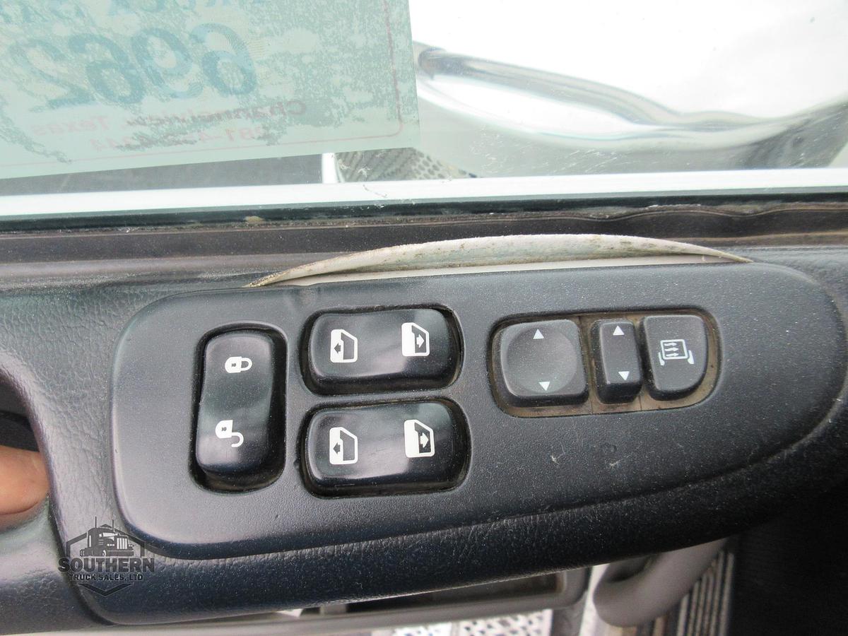 Used 2019 PETERBILT 389