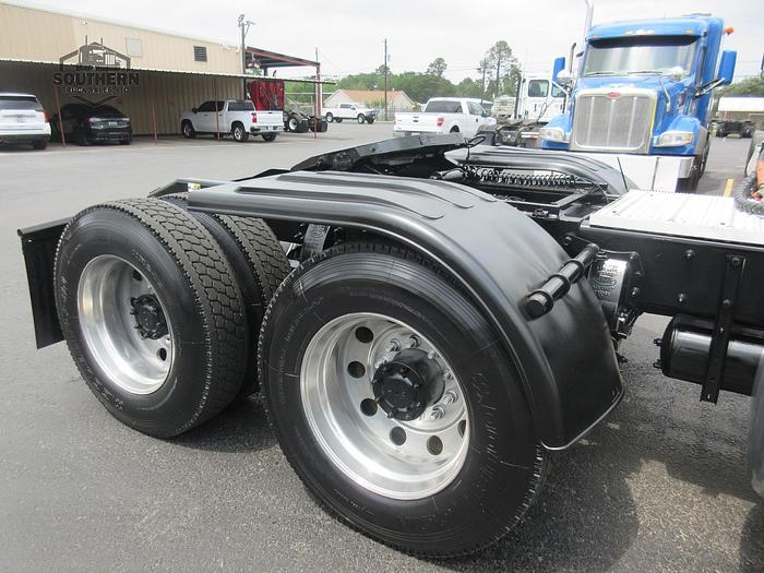 Used 2019 PETERBILT 567