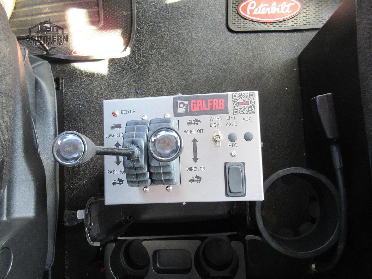 Used 2025 PETERBILT 567