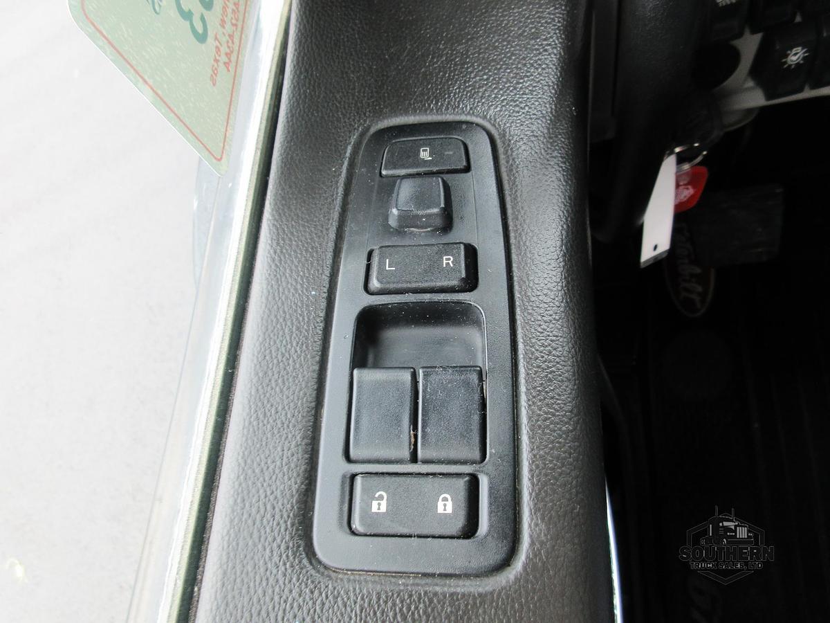 Used 2023 PETERBILT 567