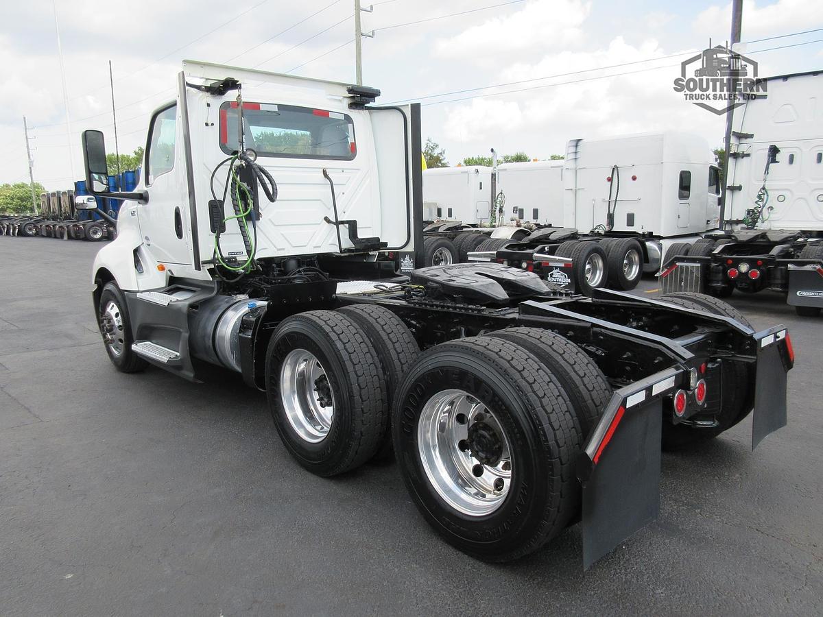 Used 2021 INTERNATIONAL LT