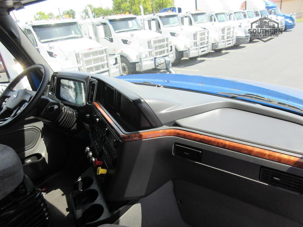 Used 2021 INTERNATIONAL LT