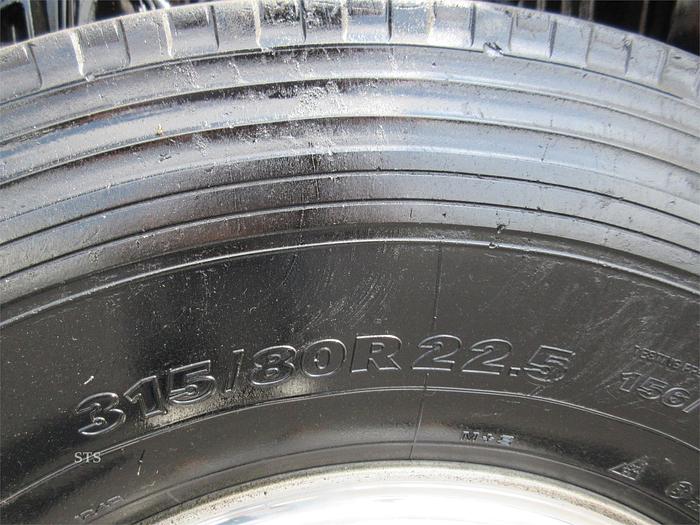 Used 2013 MACK GRANITE GU713