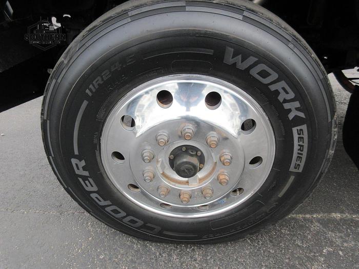 Used 2019 PETERBILT 567