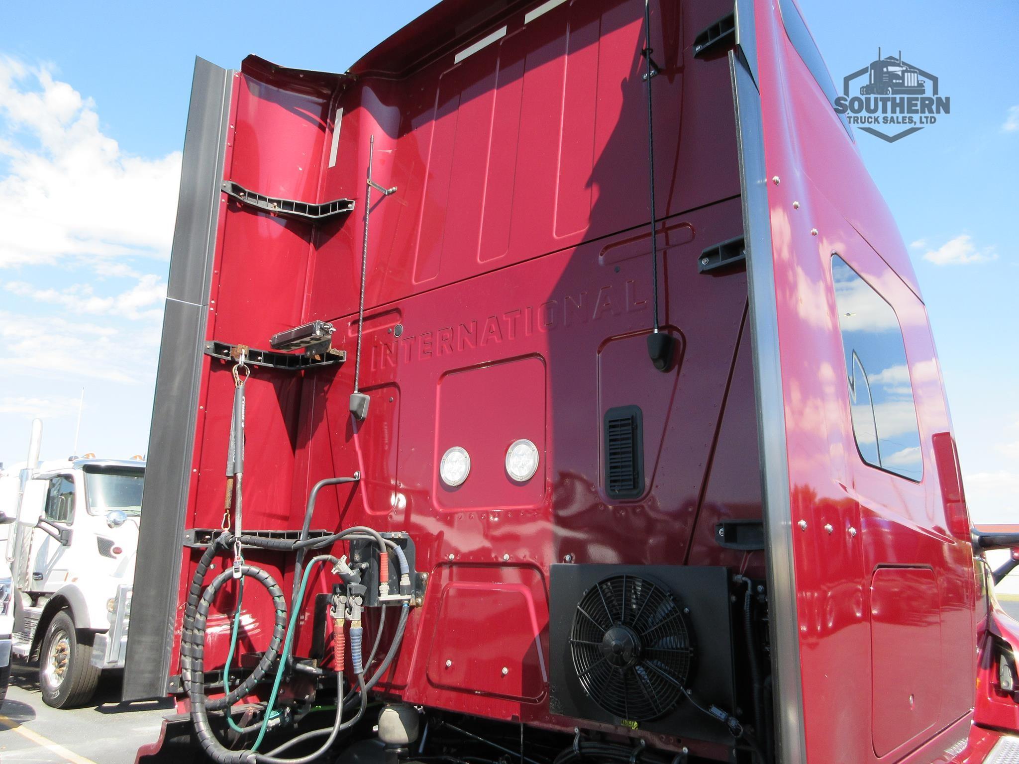Used 2023 INTERNATIONAL LT