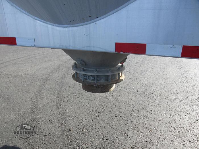 Used 2011 POLAR 41 ft