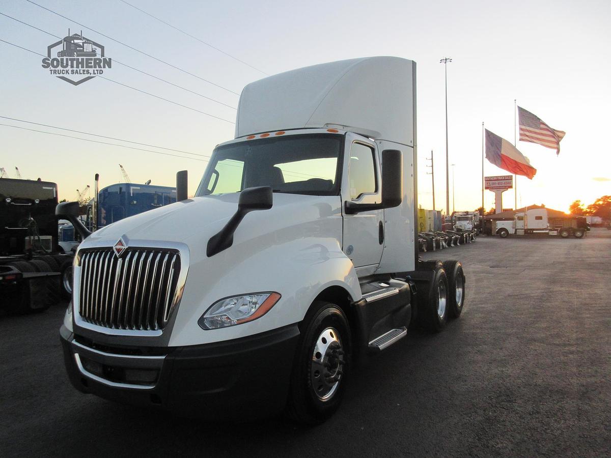 Used 2021 INTERNATIONAL LT
