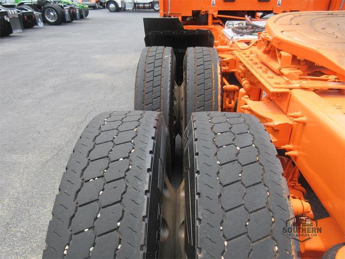 Used 2018 PETERBILT 567