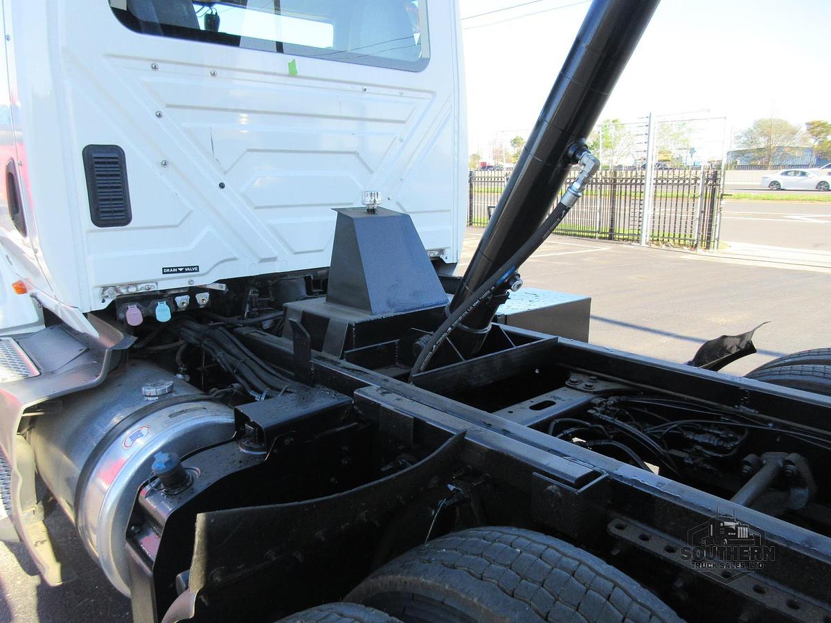 Used 2021 INTERNATIONAL LT