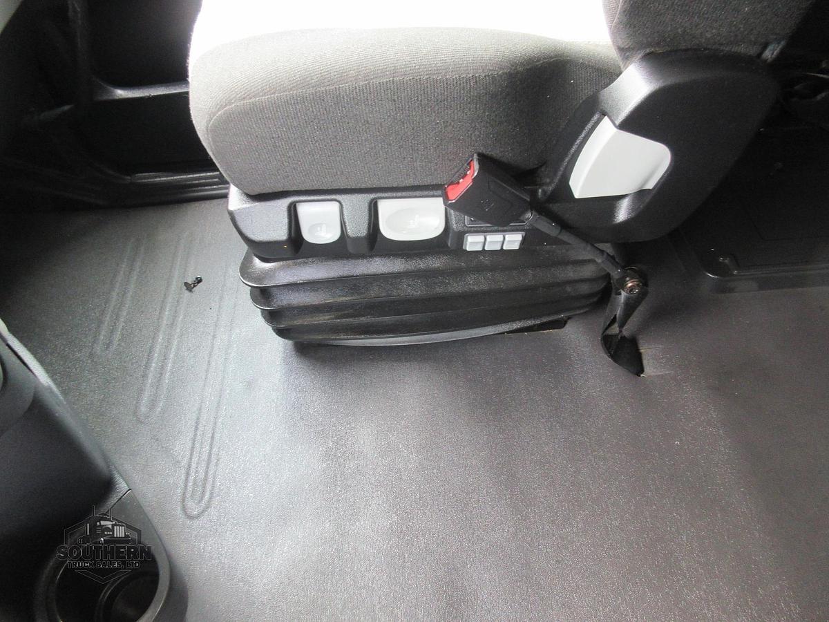 Used 2020 FREIGHTLINER CASCADIA 126