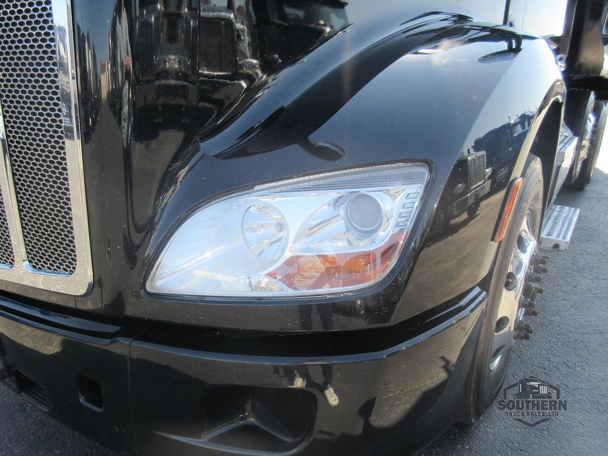 Used 2018 PETERBILT 579