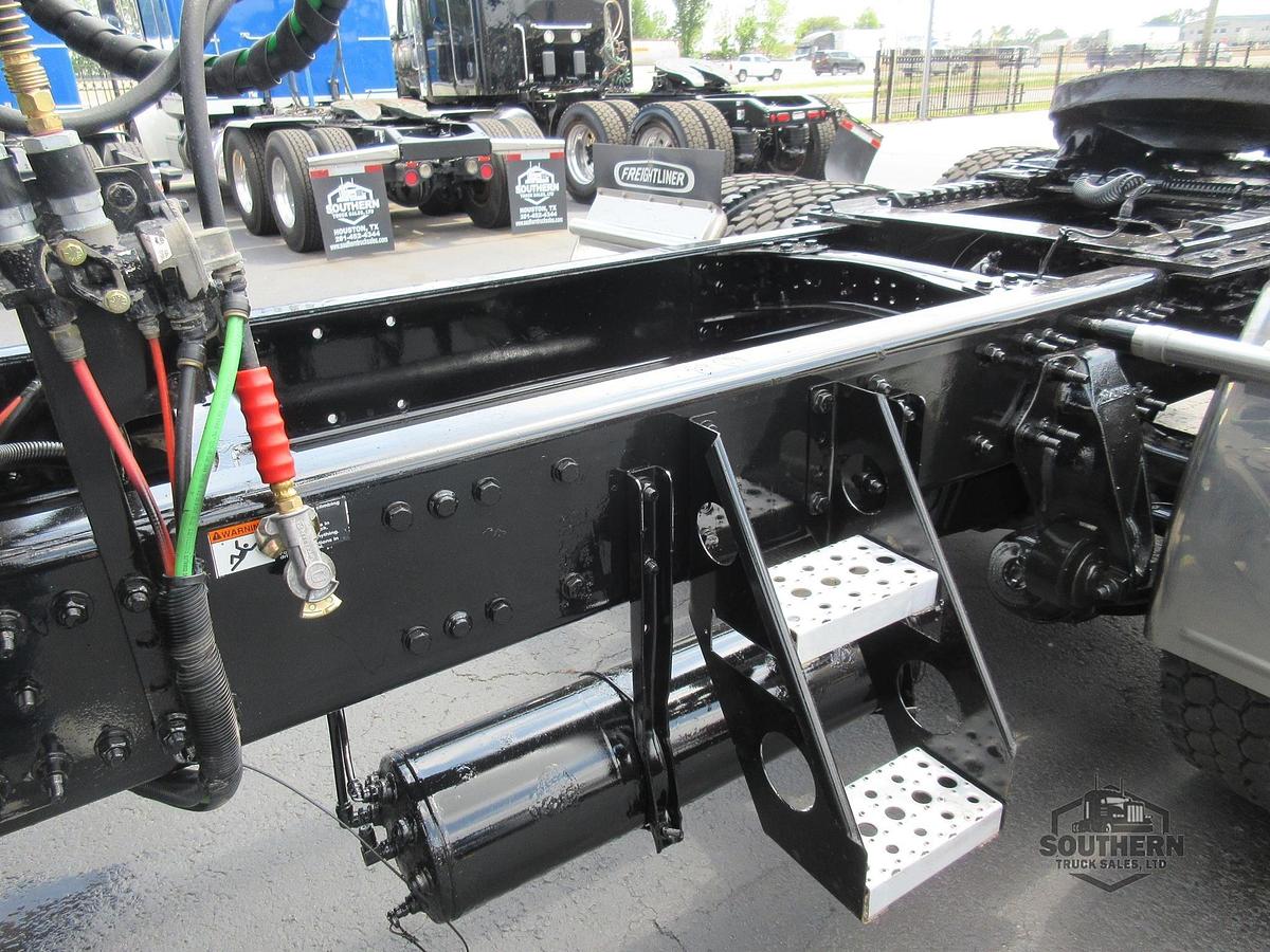 Used 2023 FREIGHTLINER CORONADO 122 SD