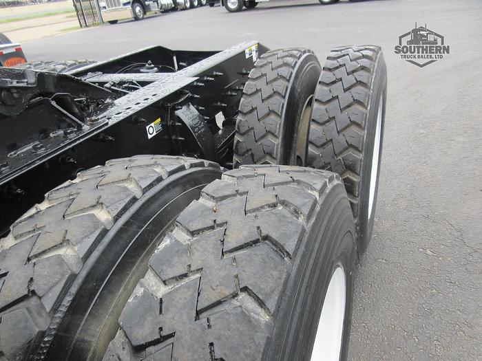 Used 2019 PETERBILT 567