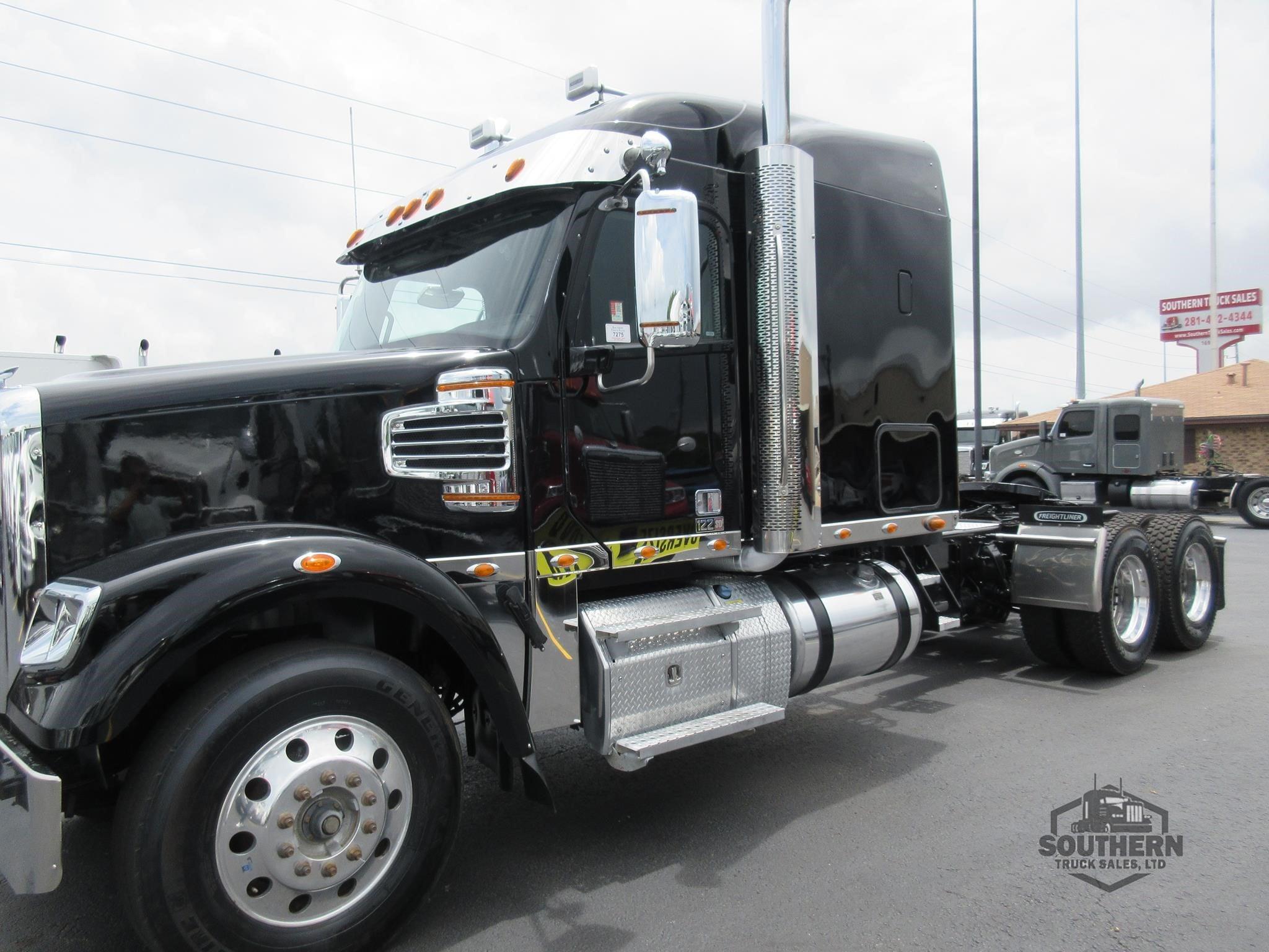 Used 2023 FREIGHTLINER CORONADO 122 SD