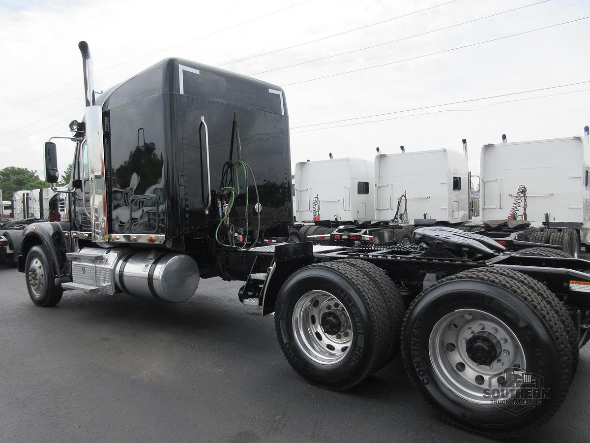 Used 2023 FREIGHTLINER CORONADO 122 SD